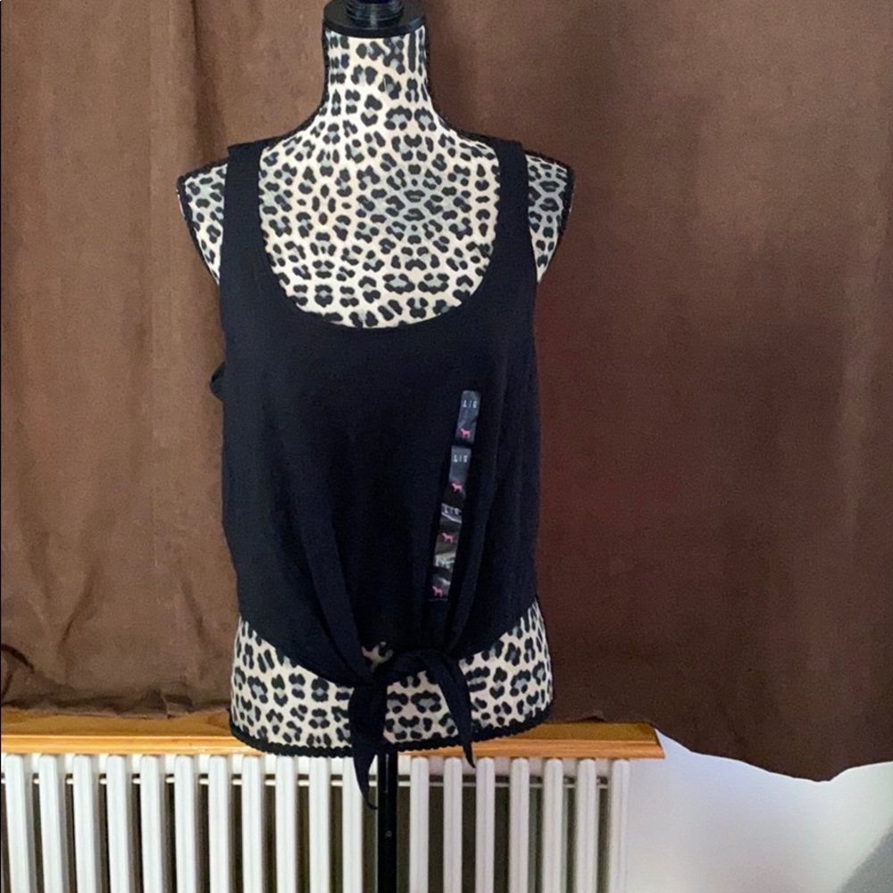 Pink crop top tank top